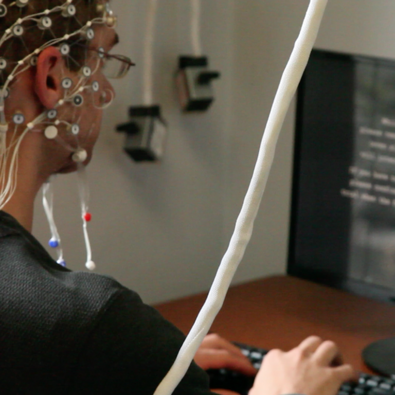 eeg testing image